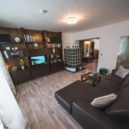 아파트 Dolomitenmannapartments *