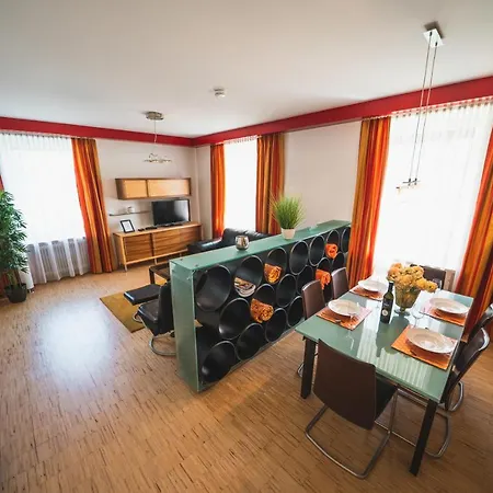 Dolomitenmannapartments 公寓 利恩茨